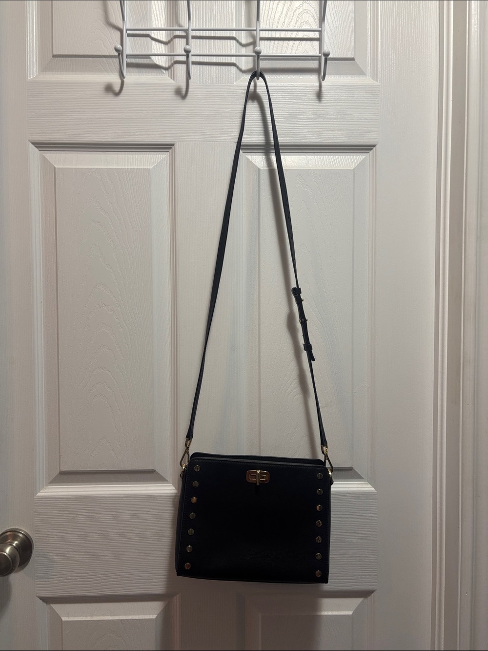 Michael Michael Kors Sylvie Stud Medium Messenger Bag